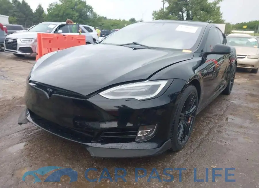 5YJSA1E28JF294076# 2