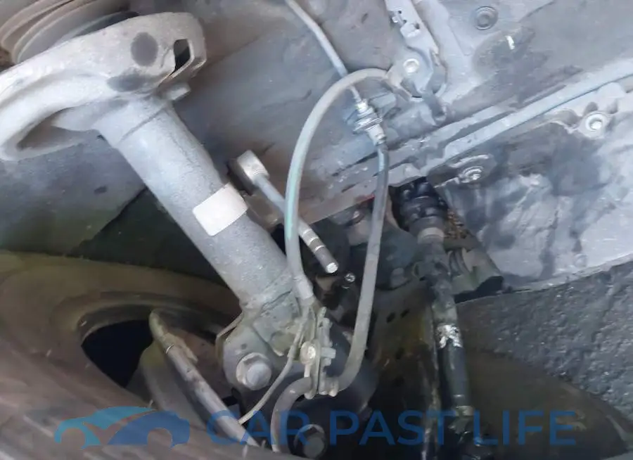 2T3W1RFV3MW105695# 12