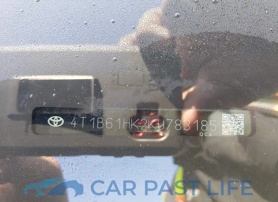 4T1B61HK2KU783185# 18