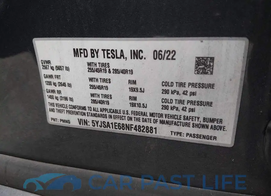 5YJSA1E68NF482881# 8