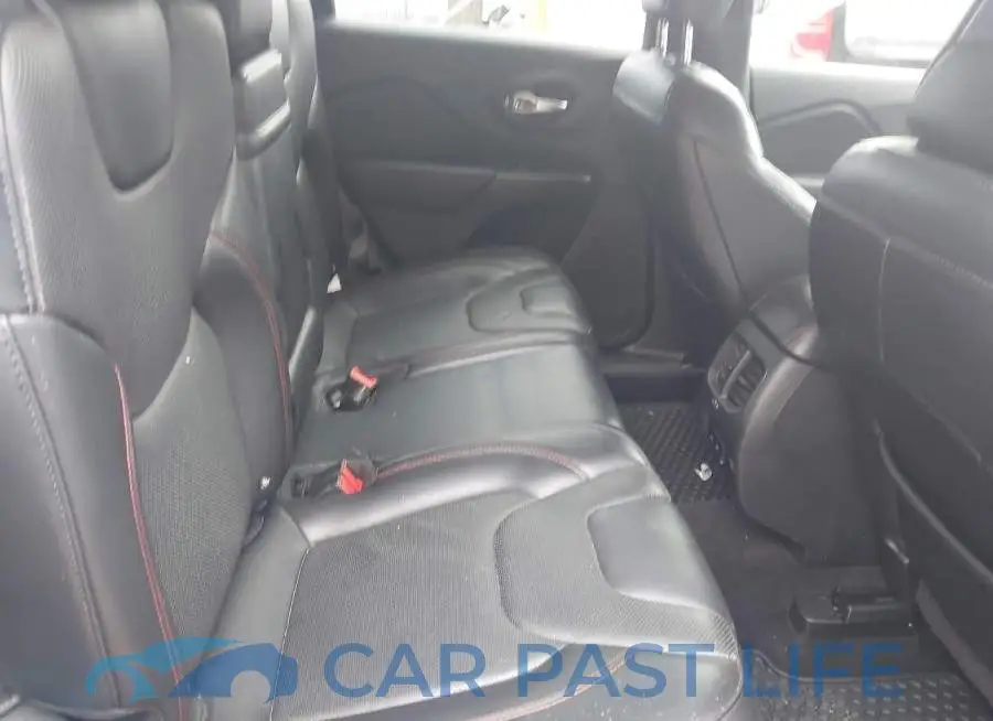 1C4PJMBN0KD163416# 8
