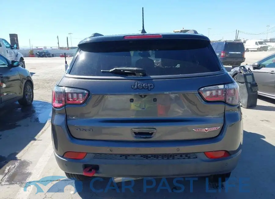 3C4NJDDB6MT571782# 16