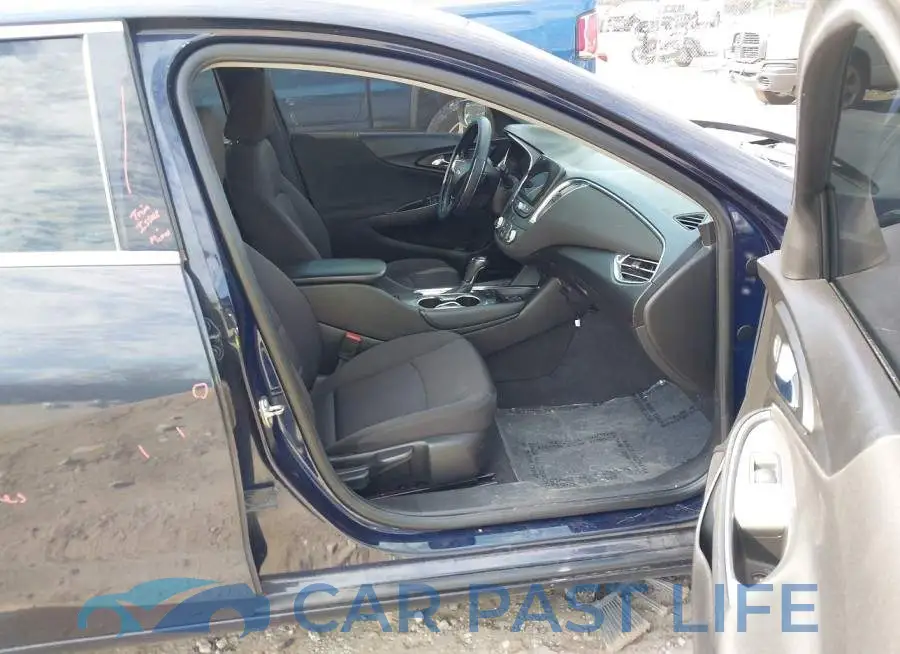 1G1ZD5ST5JF172533# 5