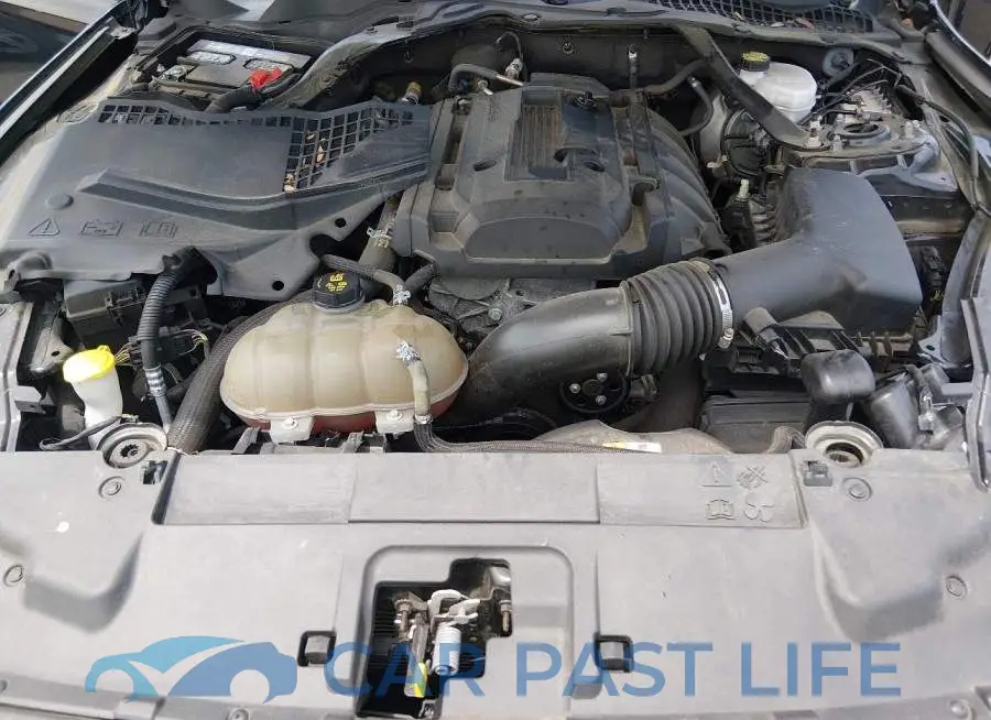 1FATP8UH6J5133220# 10