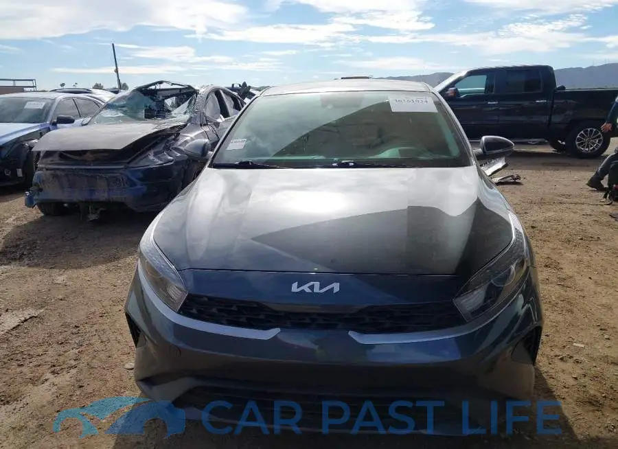 3KPF24AD8RE783554# 13