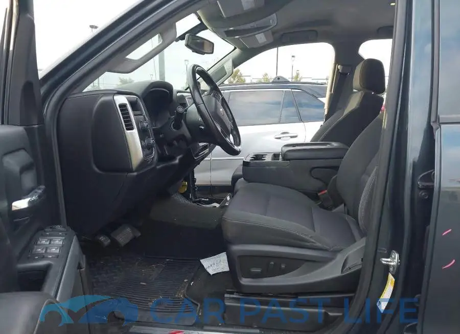 1GCVKREC7JZ261677# 5