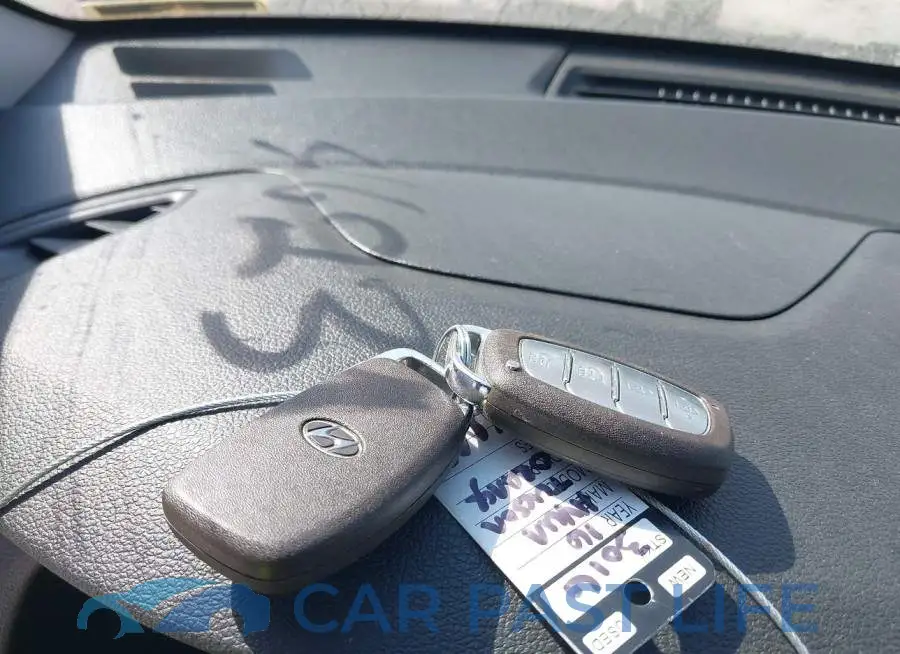 KM8J3CA28GU199732# 11