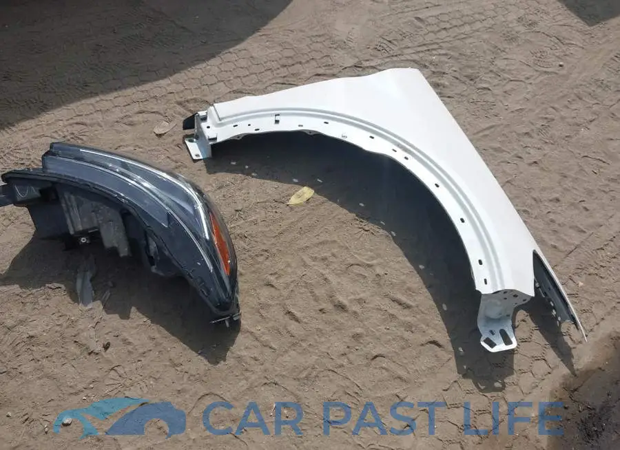 1FMUK8DH8SGA97271# 12