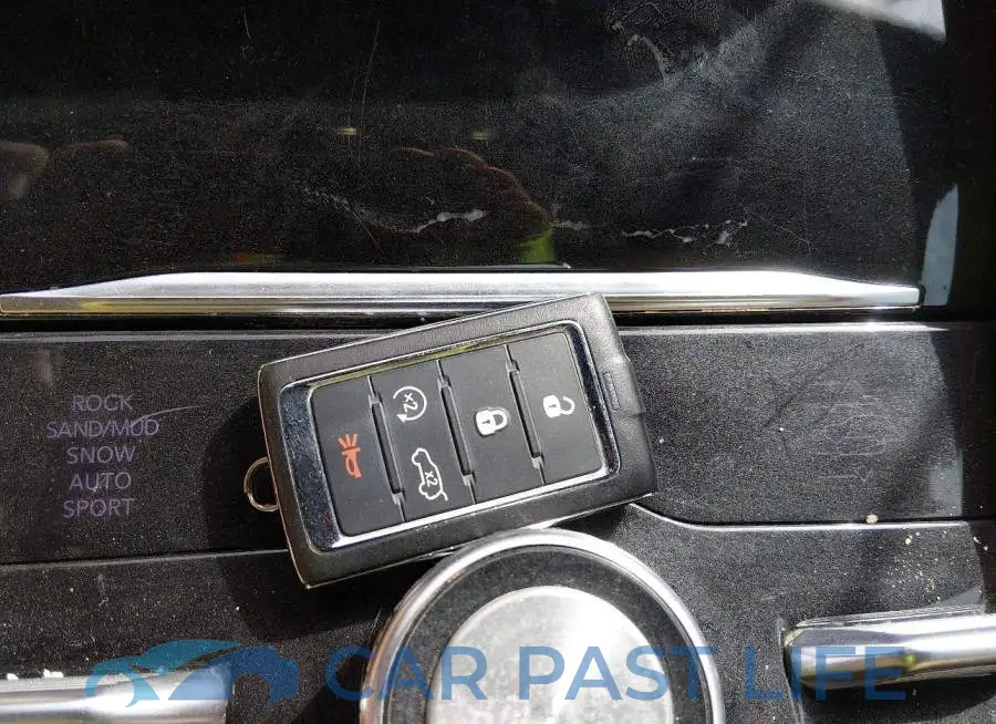 1C4RJKEG1P8101162# 11