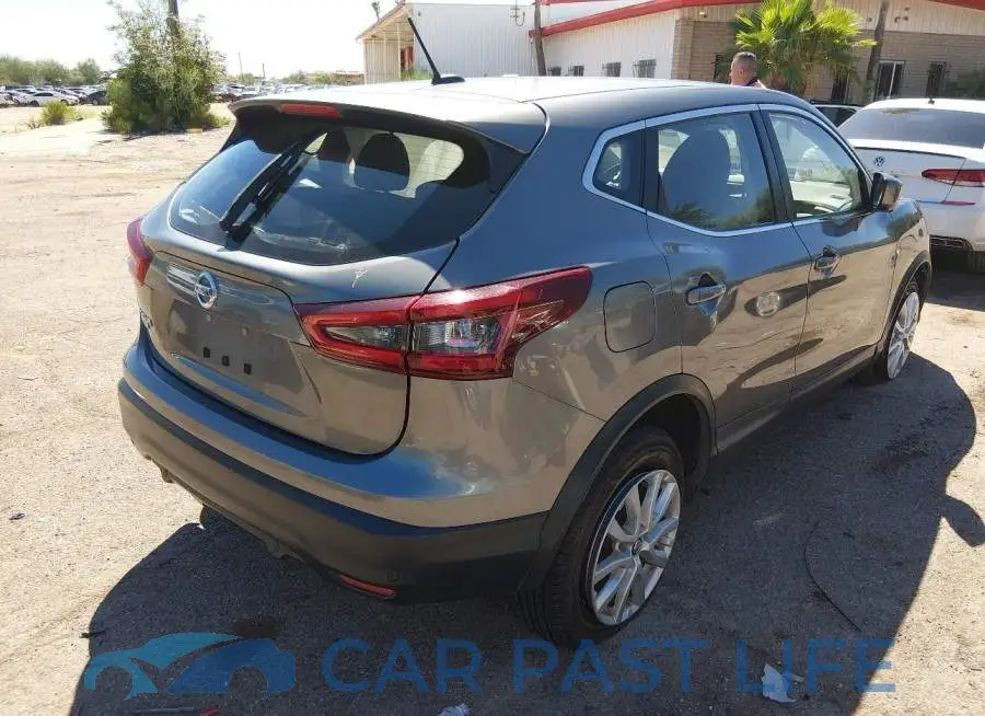 JN1BJ1AV2NW581238# 4