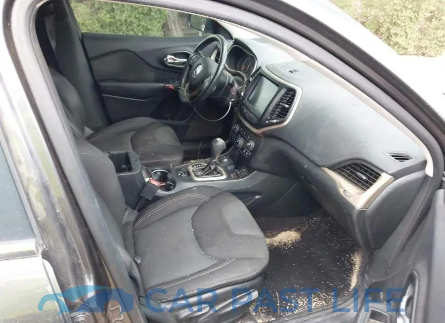 1C4PJMCB5GW350005# 5