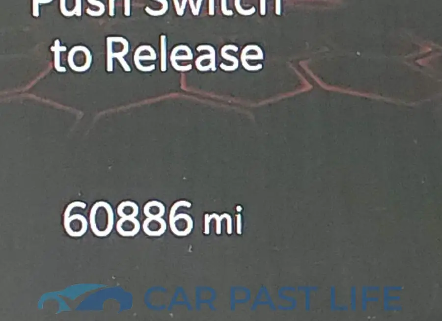 3C4NJDBNXRT111626# 16
