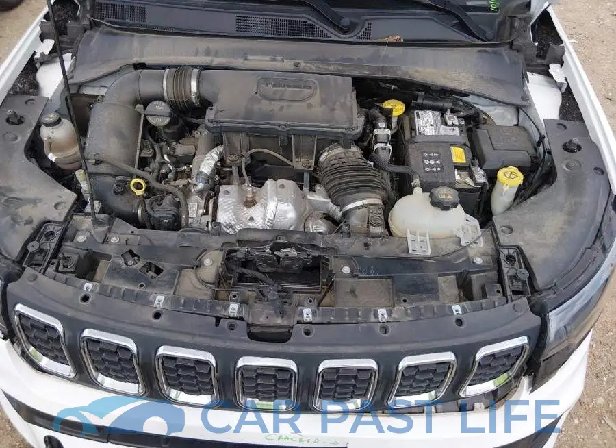 3C4NJDBNXRT111626# 10