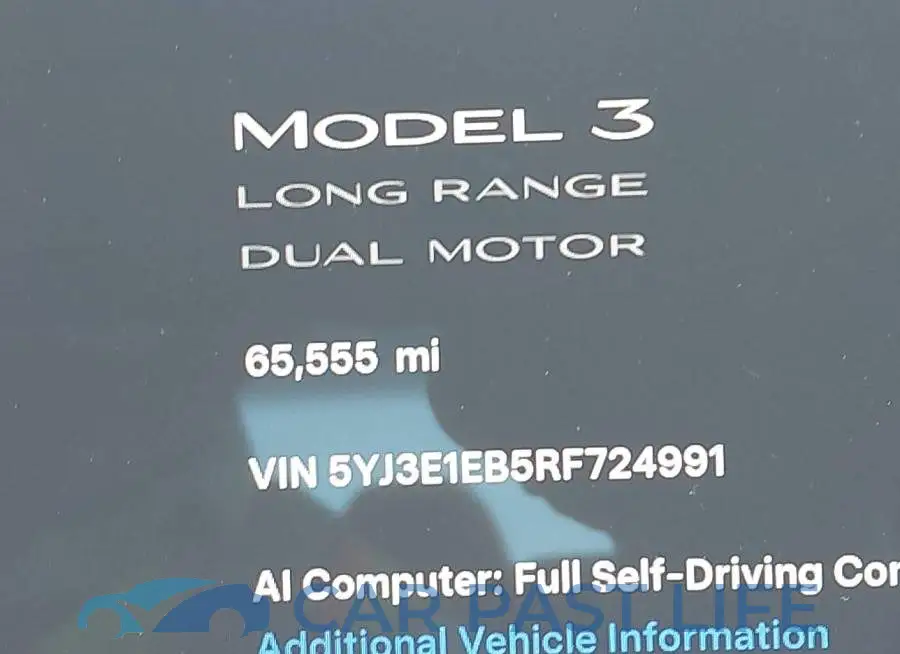 5YJ3E1EB5RF724991# 16