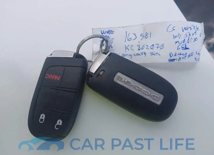 1C4RDHAG9KC802070# 11