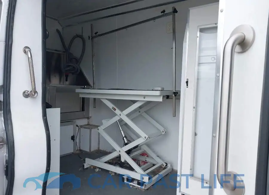 3C6MRVSG1RE100893# 8