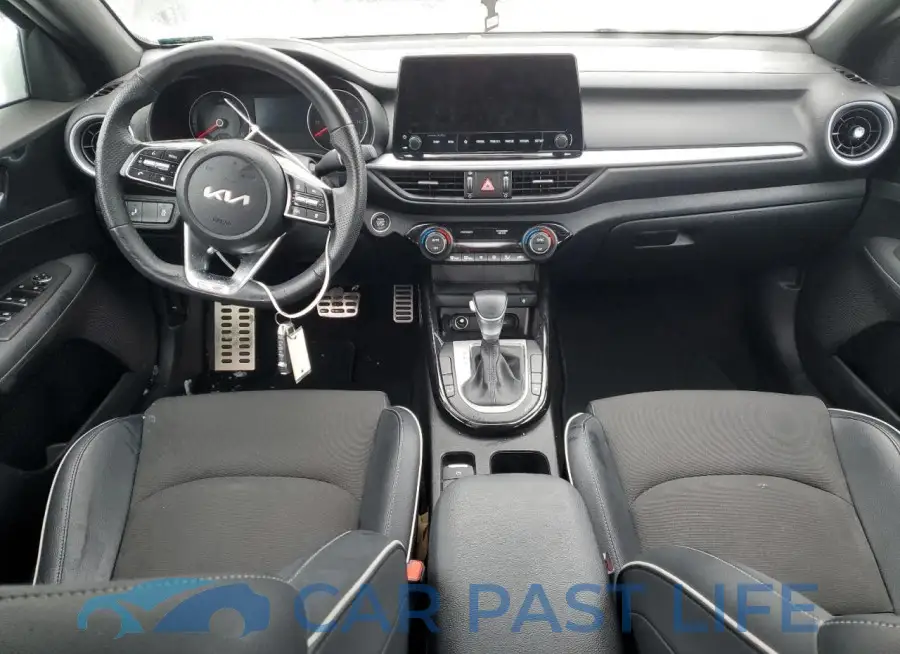 3KPF54AD8PE681563# 8