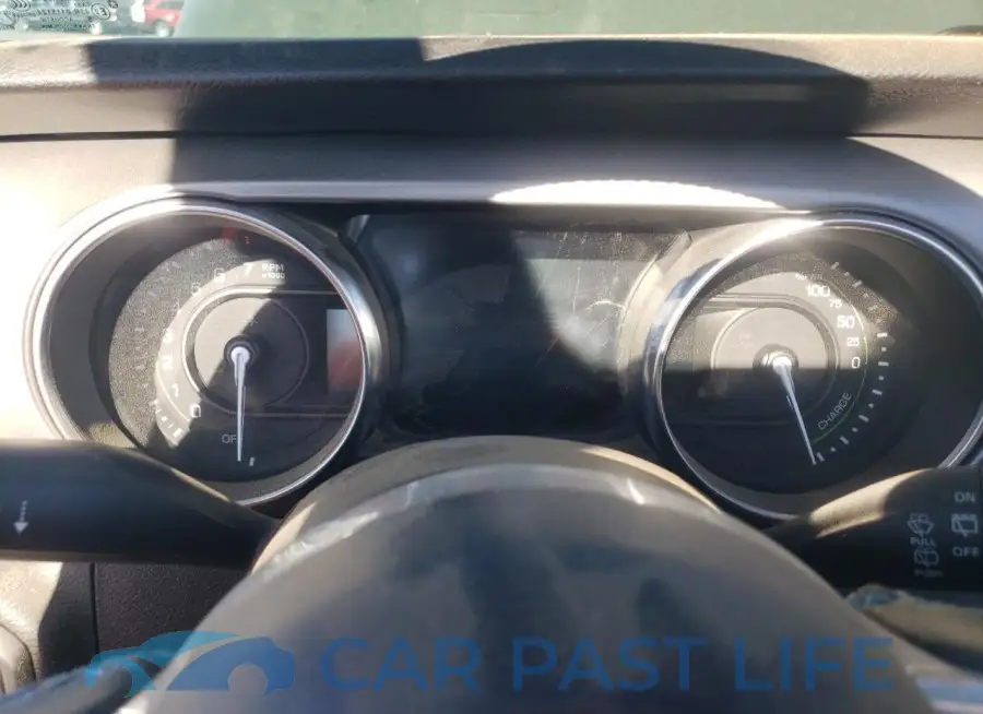 1C4JJXR61PW562353# 9