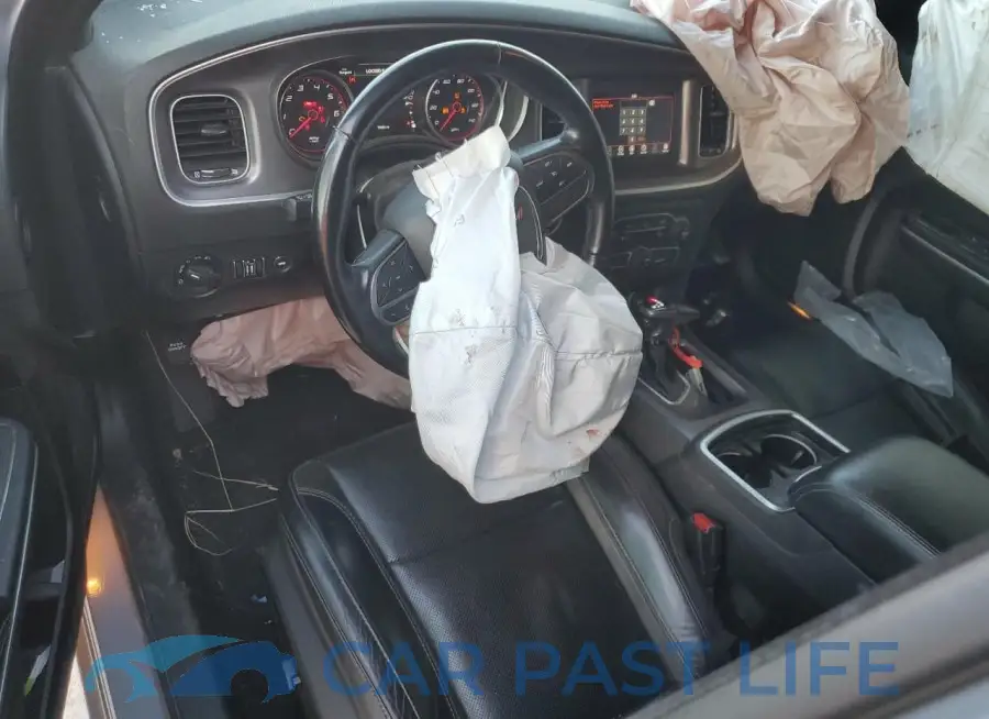 2C3CDXBG8MH522370# 8