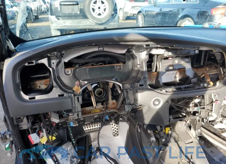 2C3CDXGJ4HH590014# 9