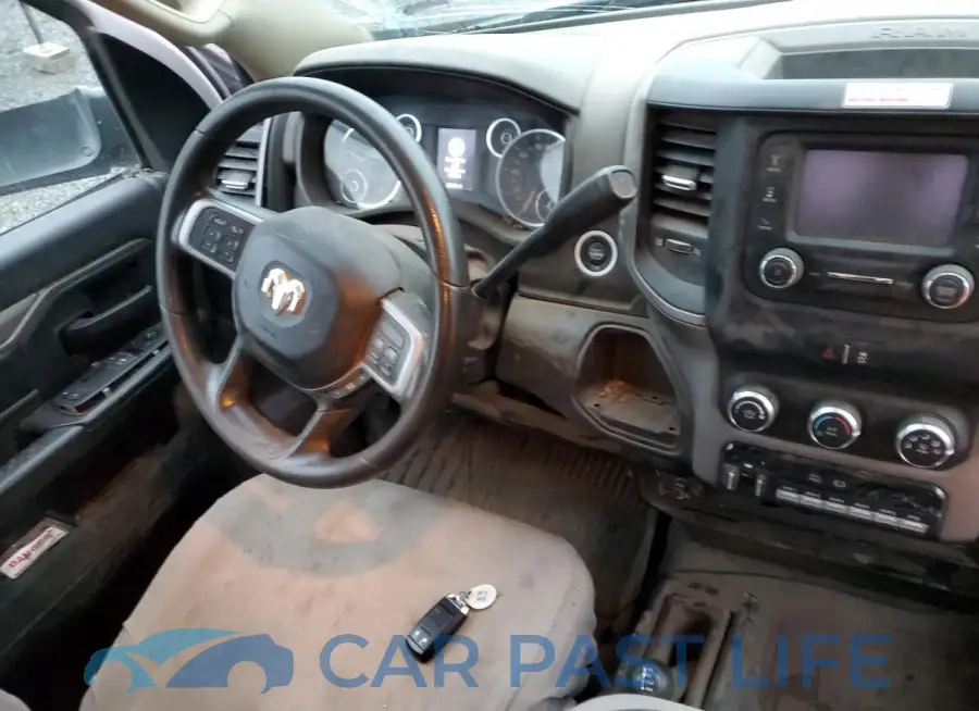 3C7WRNBL6LG269501# 8