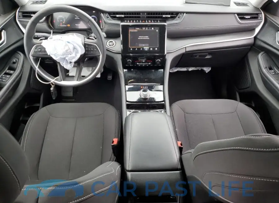 1C4RJHAG8PC621431# 8