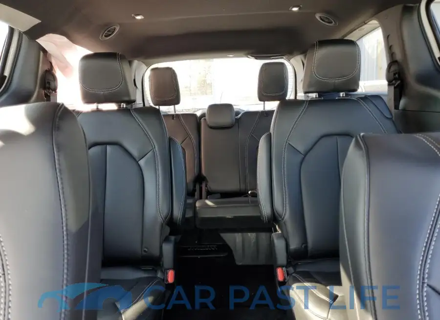 2C4RC1BG4SR503151# 10