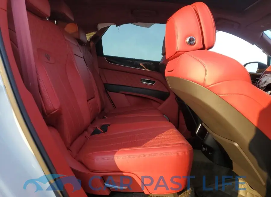 SJAAM2ZV6NC039590# 11