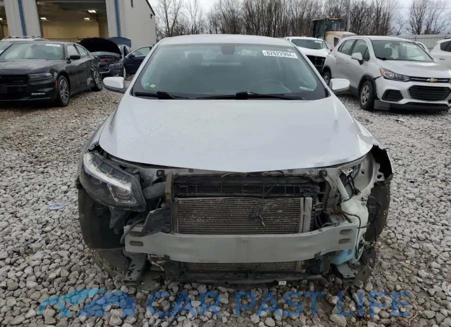 1G1ZD5ST4JF252485# 5