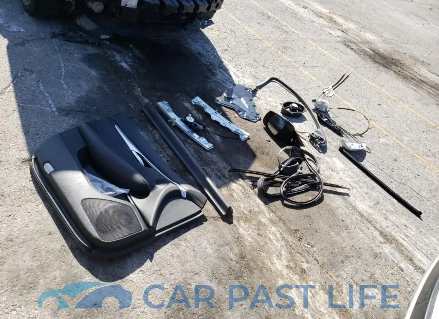 3PCAJ5M18KF138570# 13