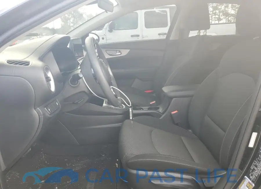 3KPF24AD8PE684553# 7