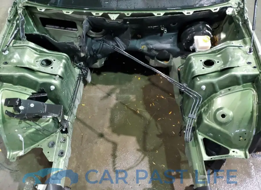 2C3CDZAG0NH215192# 11