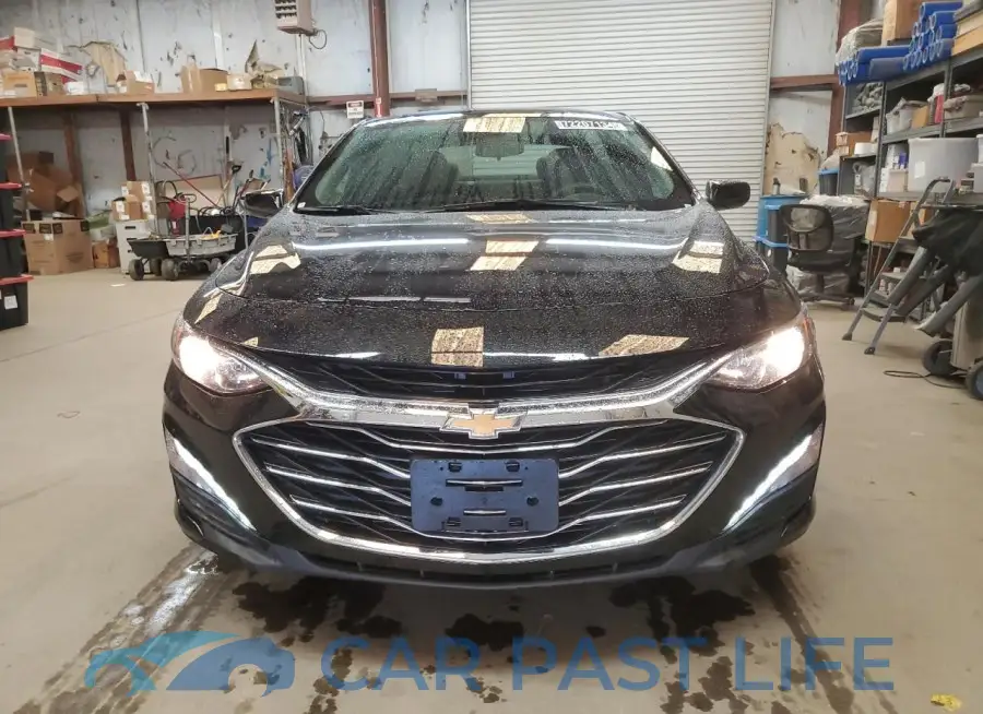 1G1ZD5ST3RF166113# 5
