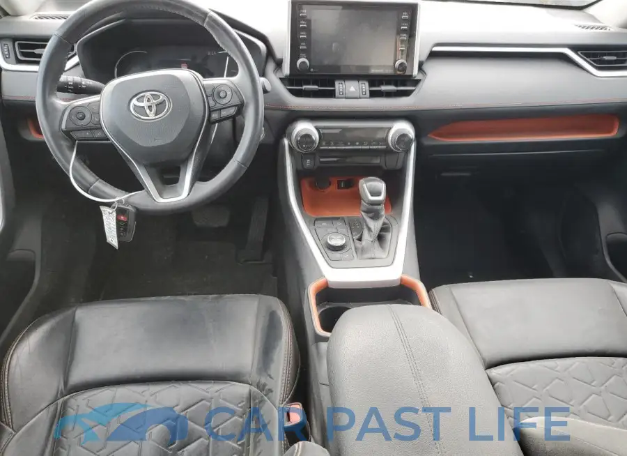 2T3J1RFV4MW172168# 8