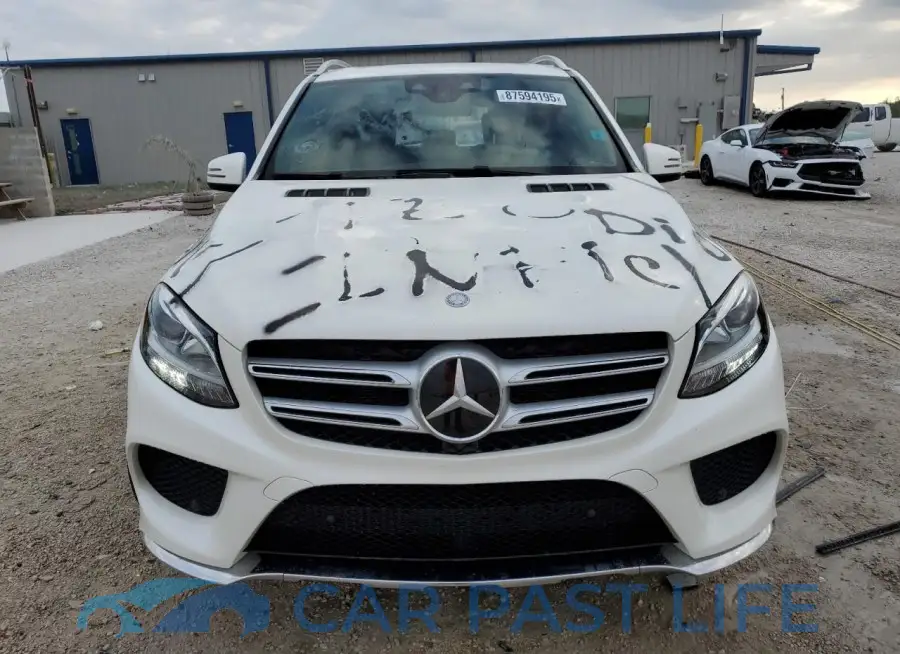 4JGDA5JB2GA804845# 5