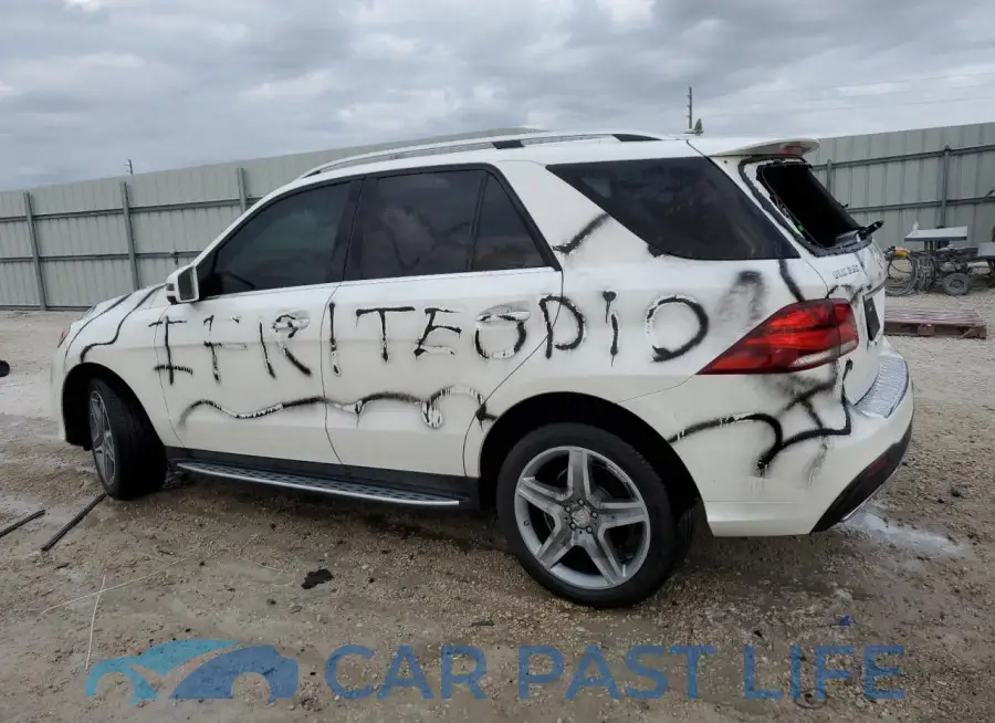 4JGDA5JB2GA804845# 2