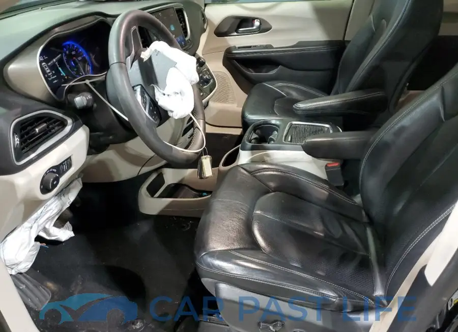 2C4RC1BG9NR185581# 7