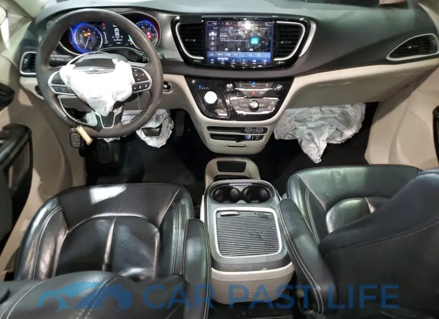2C4RC1BG9NR185581# 8