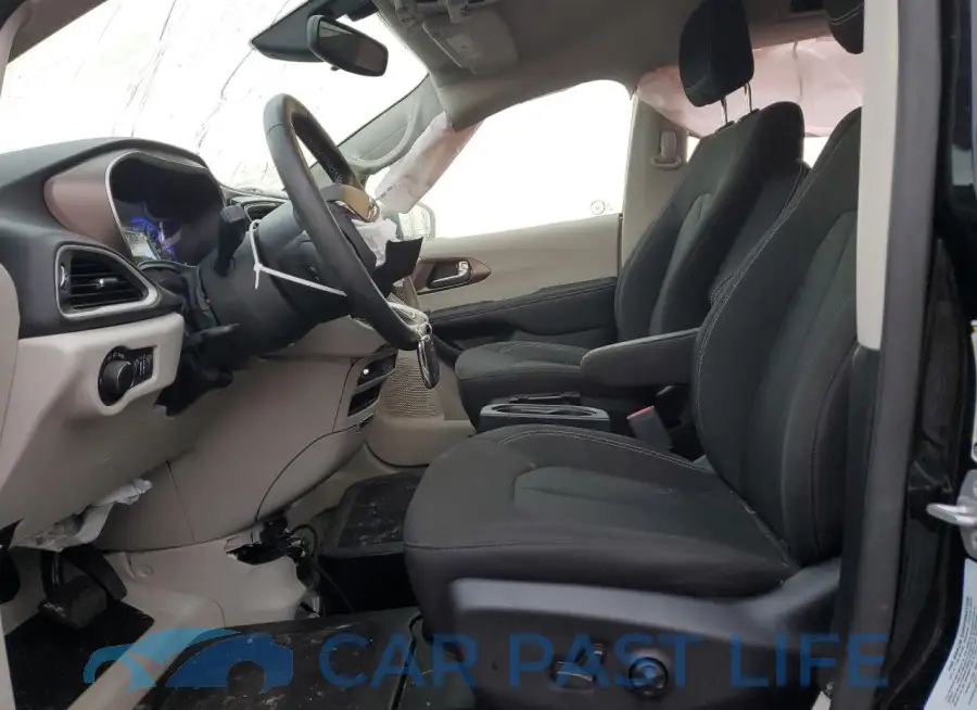 2C4RC1ZG3NR184660# 7