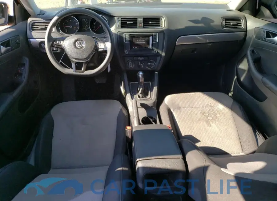 3VW2B7AJ6JM220354# 8