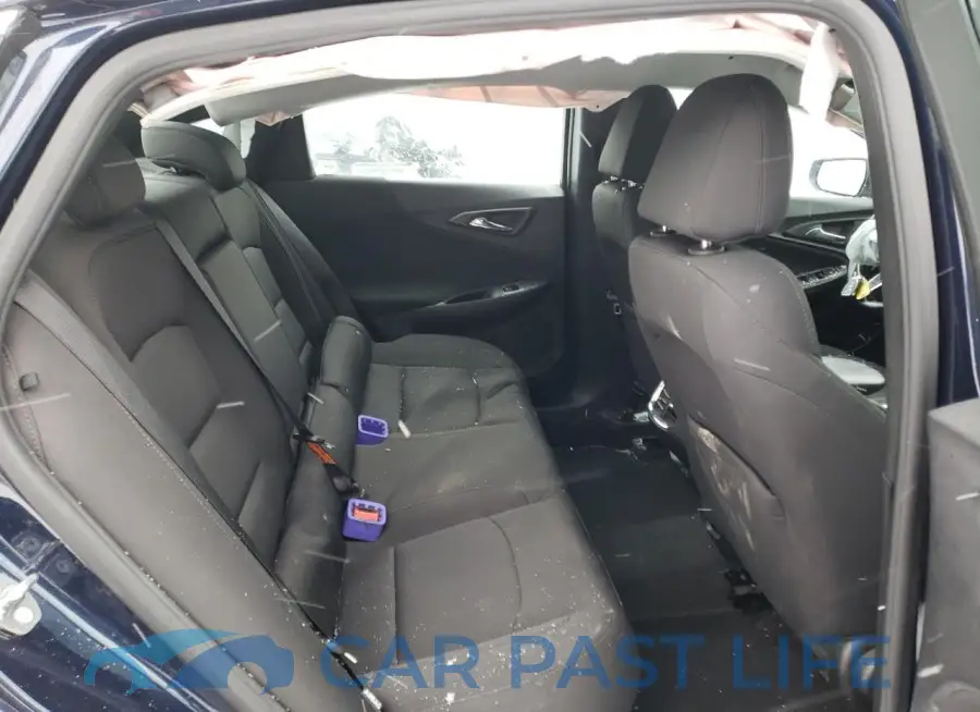 1G1ZD5ST1JF250502# 10