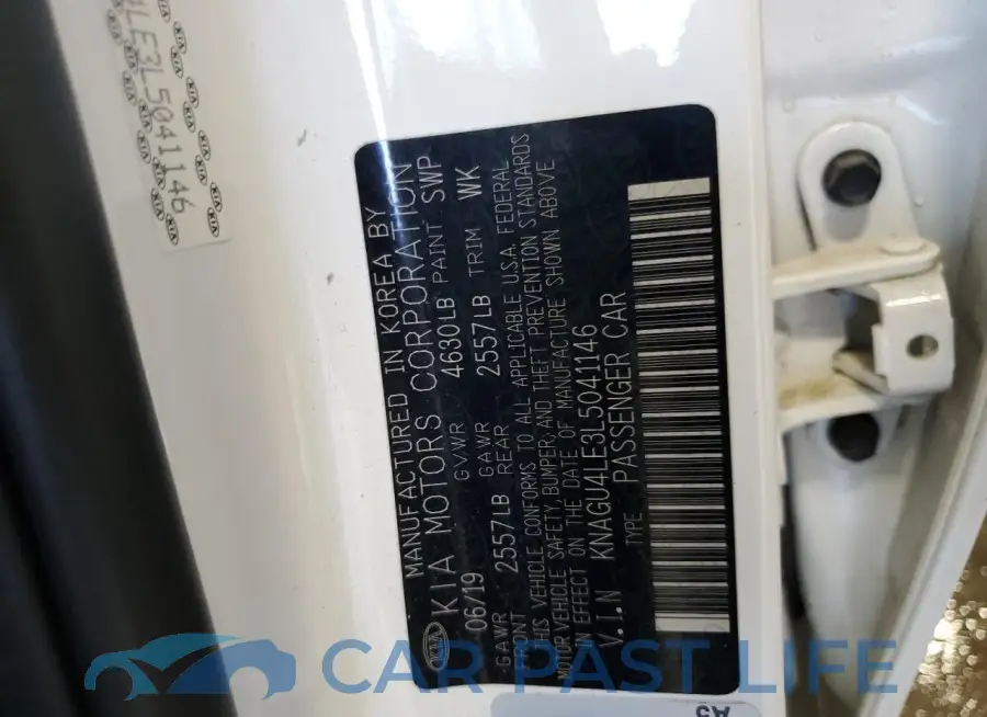 KNAGU4LE3L5041146# 12