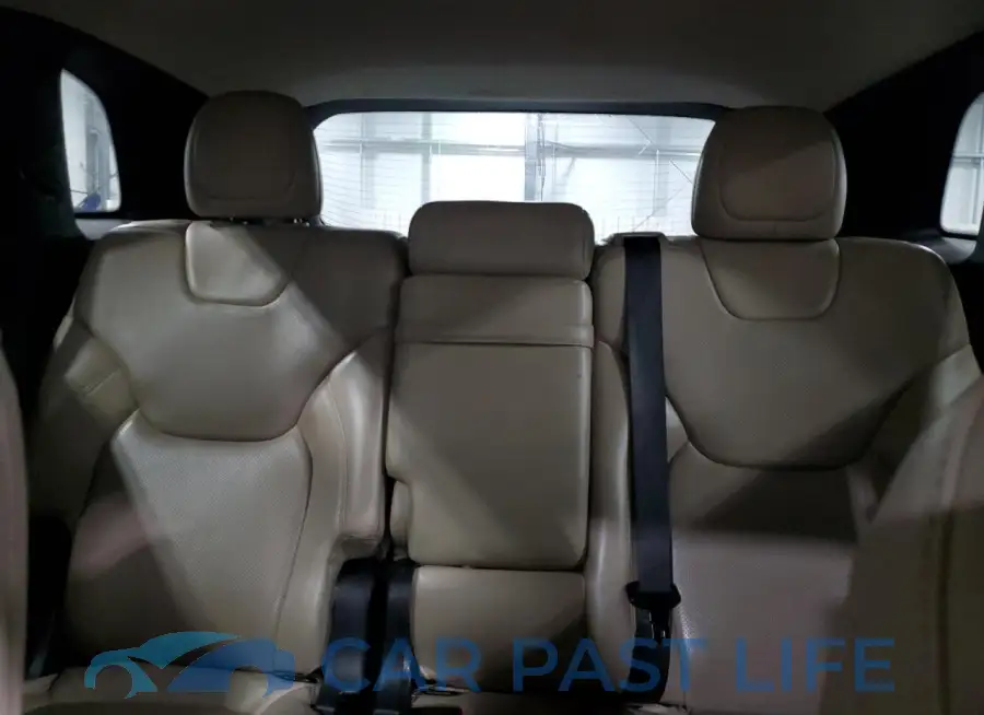 1C4PJLDS1GW249858# 10