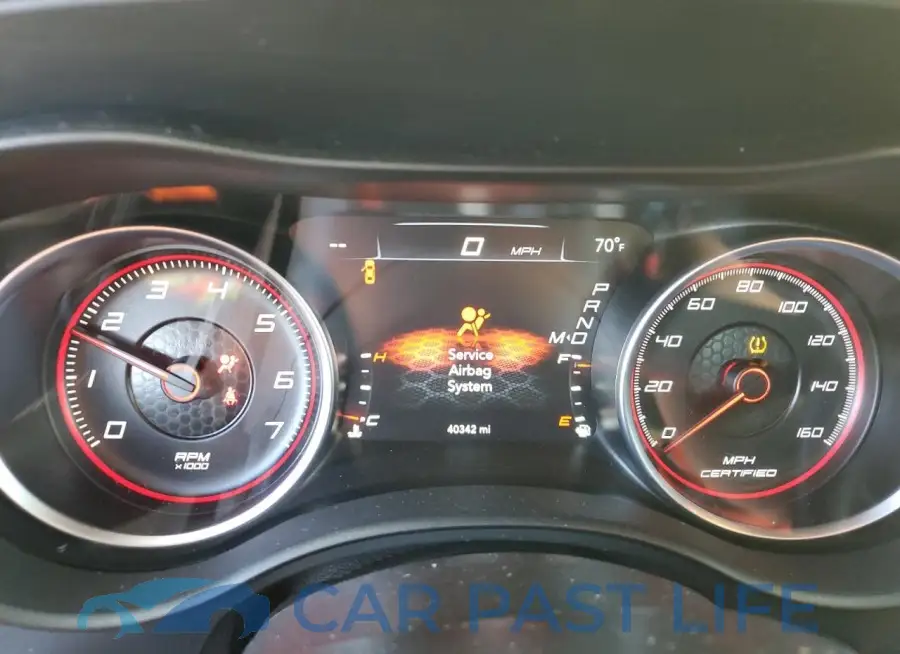 2C3CDXKG7NH115562# 9