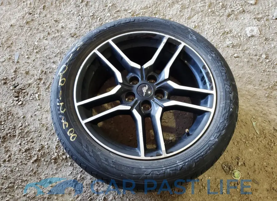 1FATP8UH7J5176982# 12