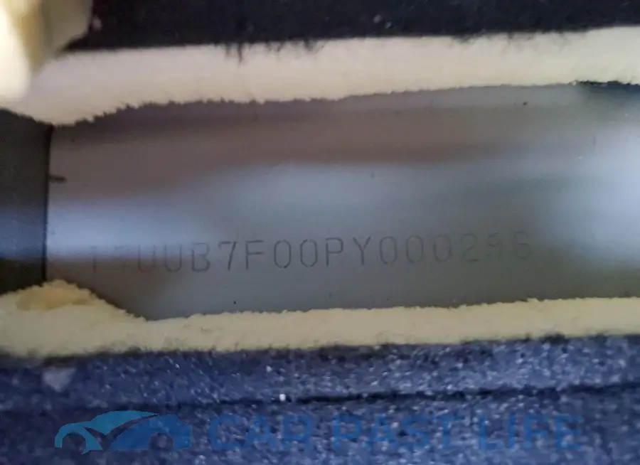 19UUB7F00PY000296# 12