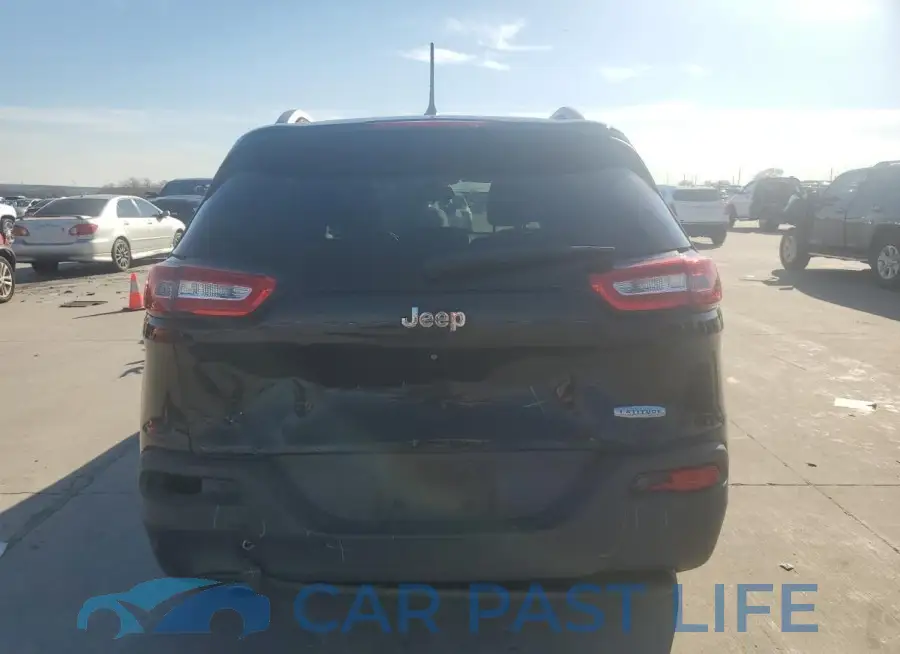 1C4PJLCB0JD524625# 6