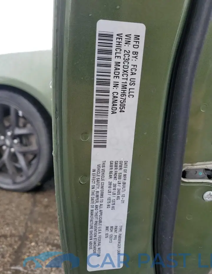 2C3CDXCT1MH675054# 12