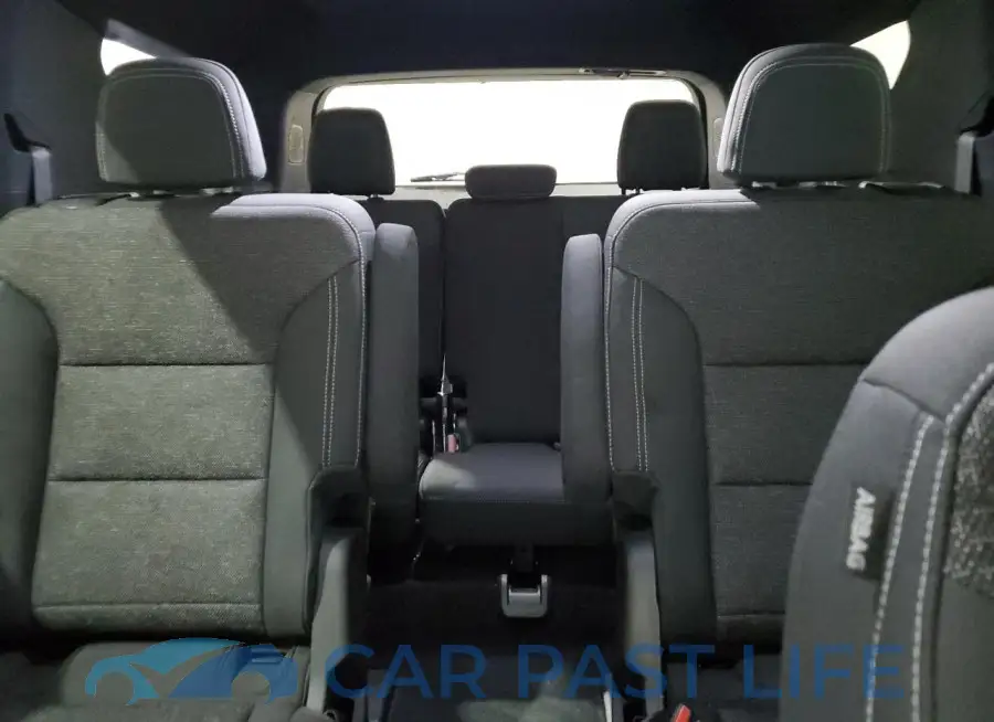 1GNEVGRS2SJ130757# 10