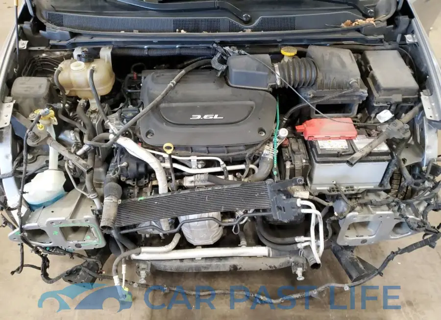 2C4RC1BGXJR120488# 12